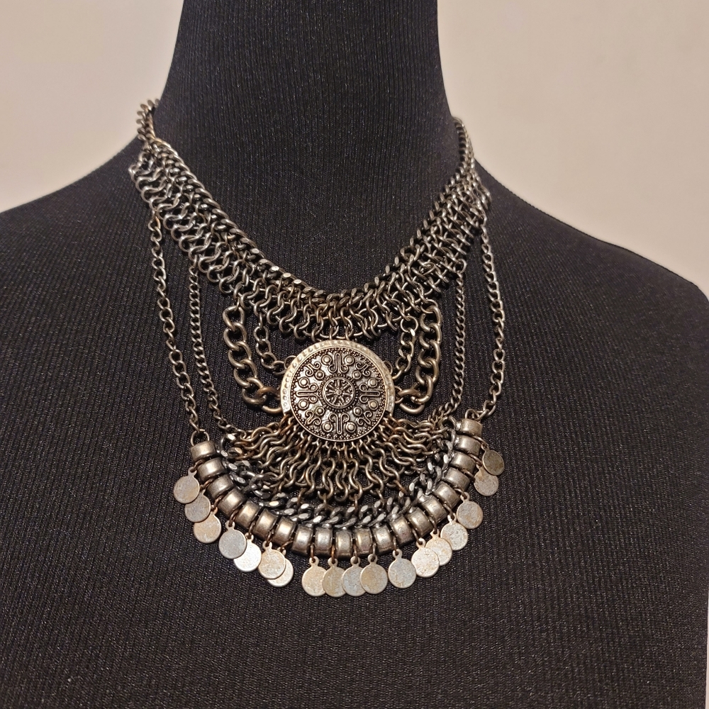 Silver Bib necklace